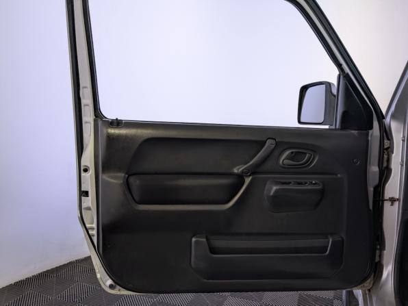 Suzuki Jimny III Рестайлинг 1 с пробегом 2008 года, цена 950 000 рублей, 176350 км, внедорожник, Автокод Объявления