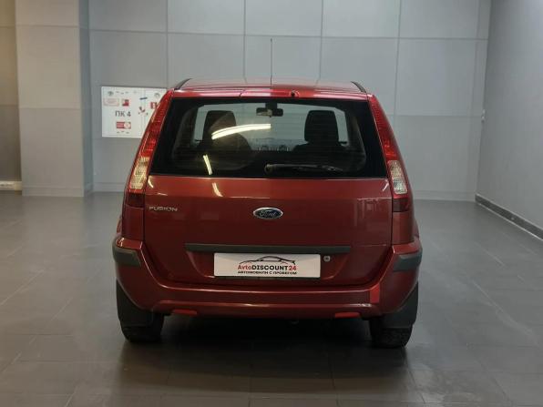 Ford Fusion I Рестайлинг с пробегом 2007 года, цена 577 000 рублей, 241000 км, хэтчбек, Автокод Объявления