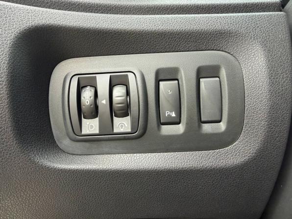 Renault Kaptur I с пробегом 2018 года, цена 1 335 000 рублей, 97723 км, внедорожник, Автокод Объявления