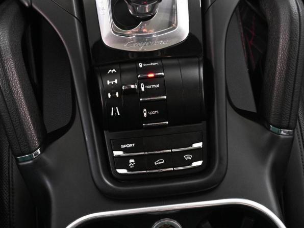 Porsche Cayenne II (958) с пробегом 2013 года, цена 2 999 000 рублей, 246160 км, внедорожник, Автокод Объявления