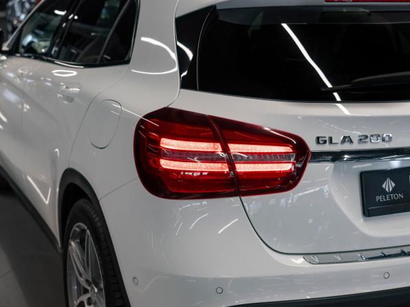 Mercedes-Benz GLA I (X156) Рестайлинг с пробегом 2019 года, цена 2 690 000 рублей, 76520 км, внедорожник, Автокод Объявления