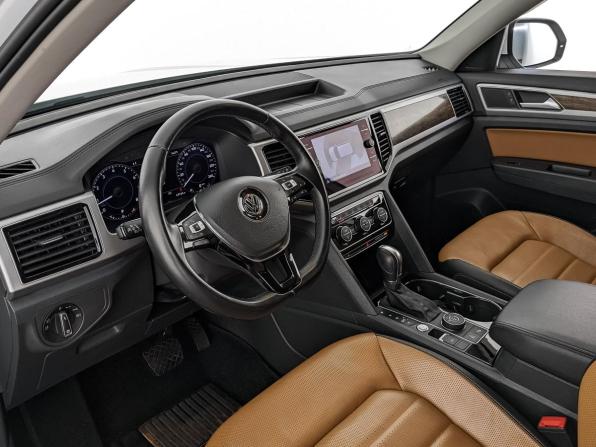 Volkswagen Teramont I с пробегом 2018 года, цена 3 990 000 рублей, 43164 км, внедорожник, Автокод Объявления