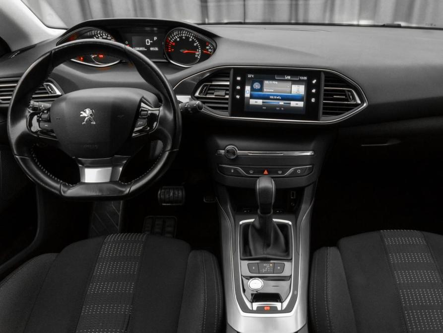 Peugeot 308 II Москва  - изображение 8