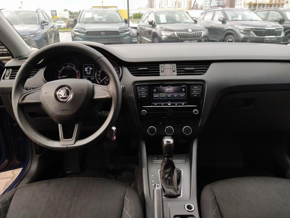 Skoda Octavia III (A7) Рестайлинг с пробегом 2019 года, цена 1 249 000 рублей, 245805 км, лифтбек, Автокод Объявления