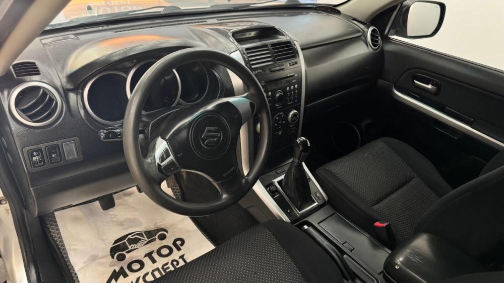 Suzuki Grand Vitara II Рестайлинг Киров  - изображение 8