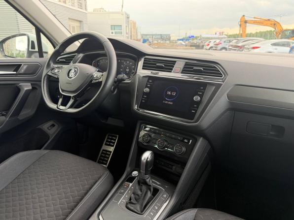 Volkswagen Tiguan II с пробегом 2018 года, цена 2 345 000 рублей, 77776 км, внедорожник, Автокод Объявления