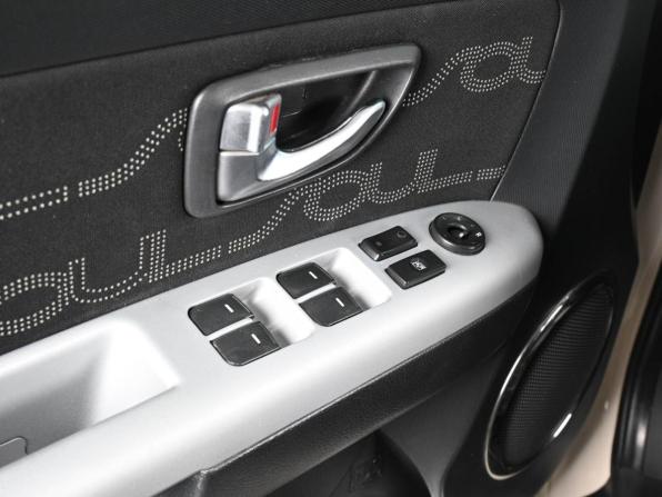 Kia Soul I Рестайлинг с пробегом 2012 года, цена 1 089 000 рублей, 155282 км, хэтчбек, Автокод Объявления