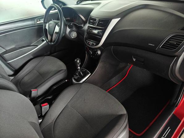 Hyundai Solaris I с пробегом 2012 года, цена 515 000 рублей, 270769 км, хэтчбек, Автокод Объявления