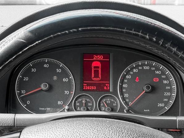 Volkswagen Touran I Рестайлинг с пробегом 2007 года, цена 550 000 рублей, 238253 км, компактвэн, Автокод Объявления