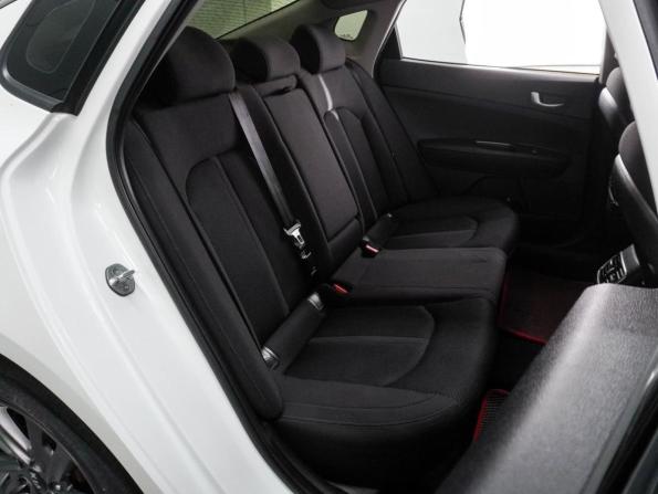 Kia Optima IV Рестайлинг с пробегом 2018 года, цена 1 749 000 рублей, 154353 км, седан, Автокод Объявления