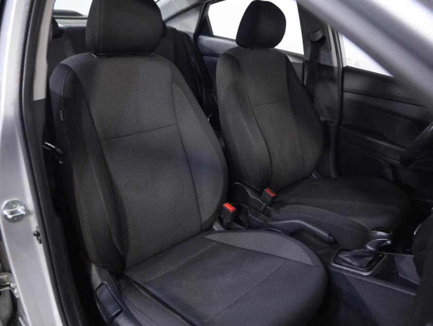 Hyundai Solaris II Санкт-Петербург  - изображение 22