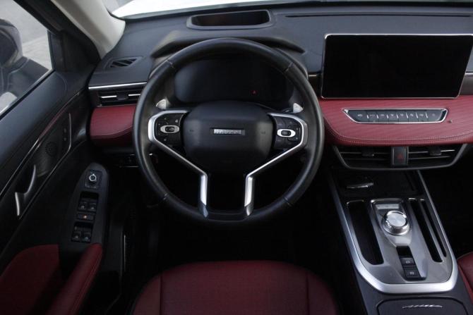 Haval Jolion I Рестайлинг с пробегом 2024 года, цена 2 250 000 рублей, 51490 км, внедорожник, Автокод Объявления