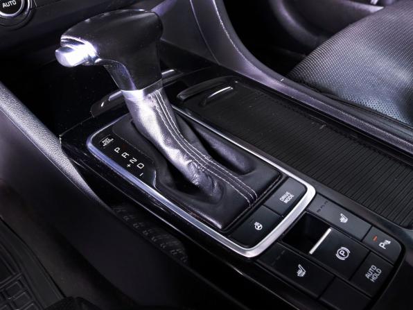 Kia Optima IV с пробегом 2017 года, цена 1 799 000 рублей, 140596 км, седан, Автокод Объявления
