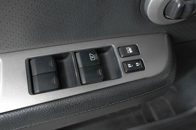 Nissan Tiida I с пробегом 2007 года, цена 719 000 рублей, 236531 км, хэтчбек, Автокод Объявления