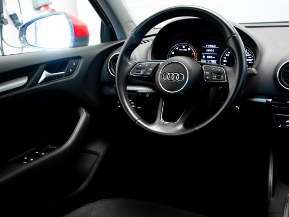 Audi A3 III (8V) Рестайлинг с пробегом 2019 года, цена 2 250 000 рублей, 82187 км, седан, Автокод Объявления