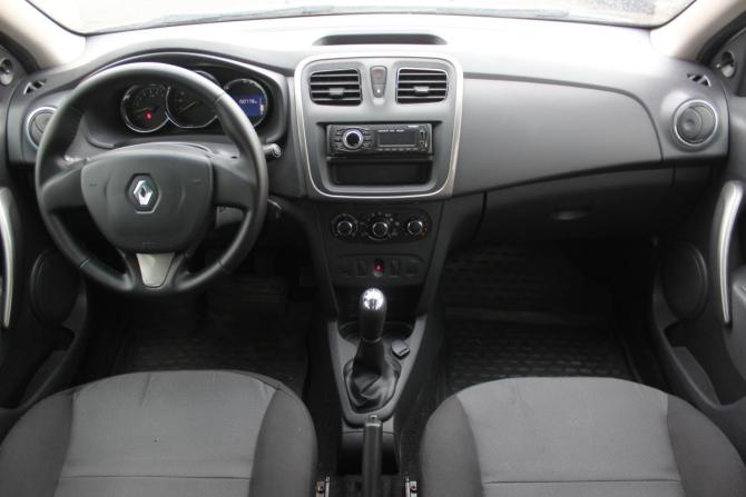 Renault Logan II с пробегом 2016 года, цена 575 000 рублей, 150777 км, седан, Автокод Объявления