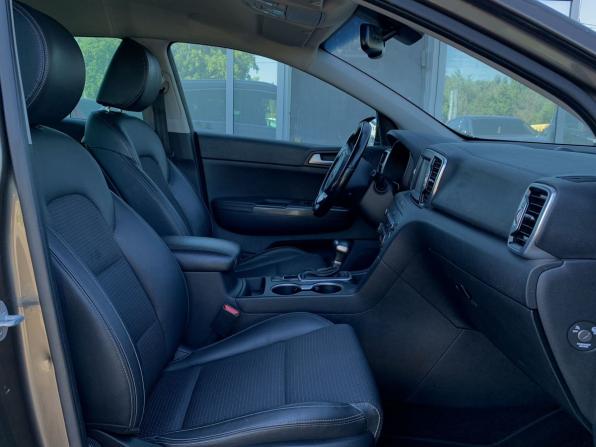 Kia Sportage IV с пробегом 2017 года, цена 1 799 000 рублей, 171413 км, внедорожник, Автокод Объявления