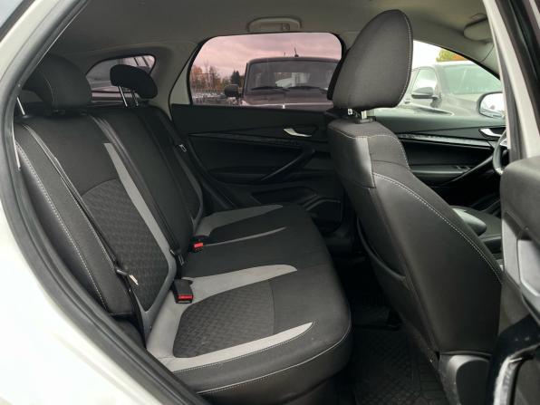 Lada (ВАЗ) Vesta I Рестайлинг (NG) с пробегом 2024 года, цена 1 295 000 рублей, 30111 км, универсал, Автокод Объявления