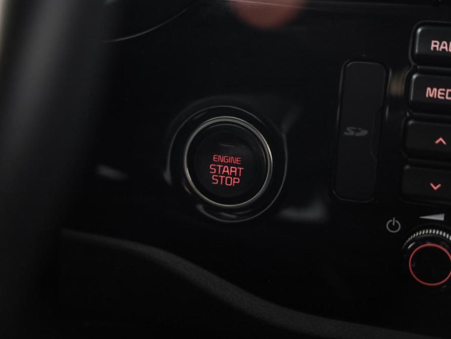 Kia Rio IV Санкт-Петербург  - изображение 20