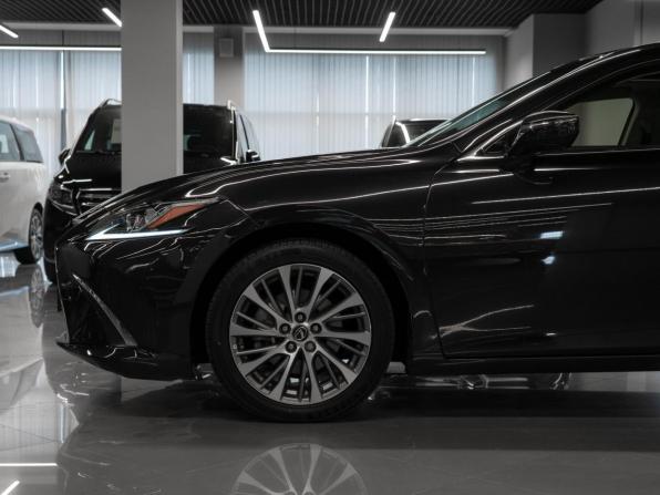 Lexus ES VII с пробегом 2021 года, цена 4 200 000 рублей, 59939 км, седан, Автокод Объявления