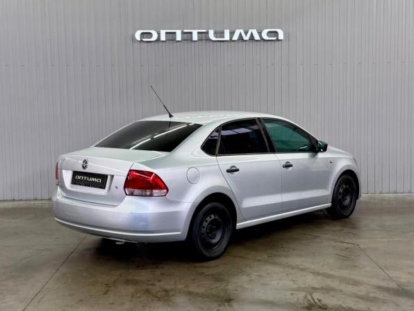 Volkswagen Polo V с пробегом 2012 года, цена 697 000 рублей, 131294 км, седан, Автокод Объявления
