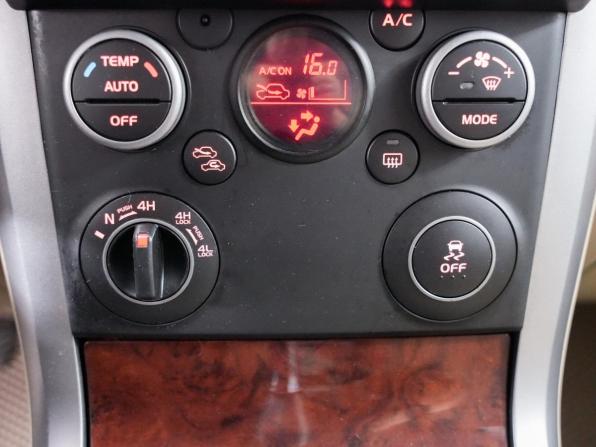 Suzuki Grand Vitara II Рестайлинг 2 с пробегом 2012 года, цена 1 373 000 рублей, 120000 км, внедорожник, Автокод Объявления