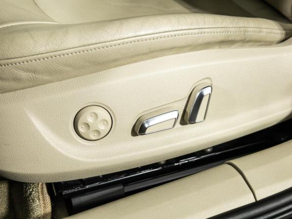 Audi A6 IV (C7) Рестайлинг с пробегом 2015 года, цена 1 900 000 рублей, 153084 км, седан, Автокод Объявления