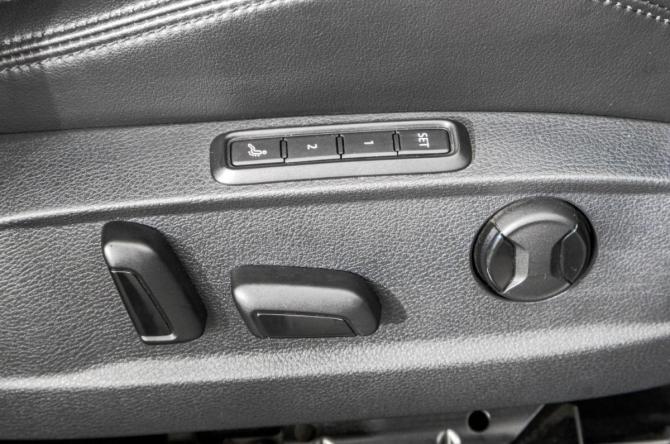 Volkswagen Passat B8 с пробегом 2017 года, цена 2 049 000 рублей, 43000 км, седан, Автокод Объявления