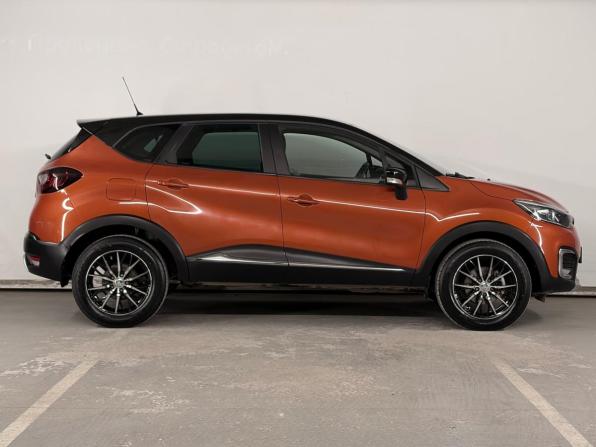 Renault Kaptur I с пробегом 2018 года, цена 1 850 000 рублей, 30079 км, внедорожник, Автокод Объявления