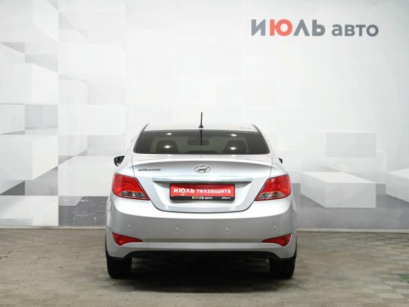 Hyundai Solaris I Рестайлинг с пробегом 2016 года, цена 1 020 000 рублей, 91581 км, седан, Автокод Объявления
