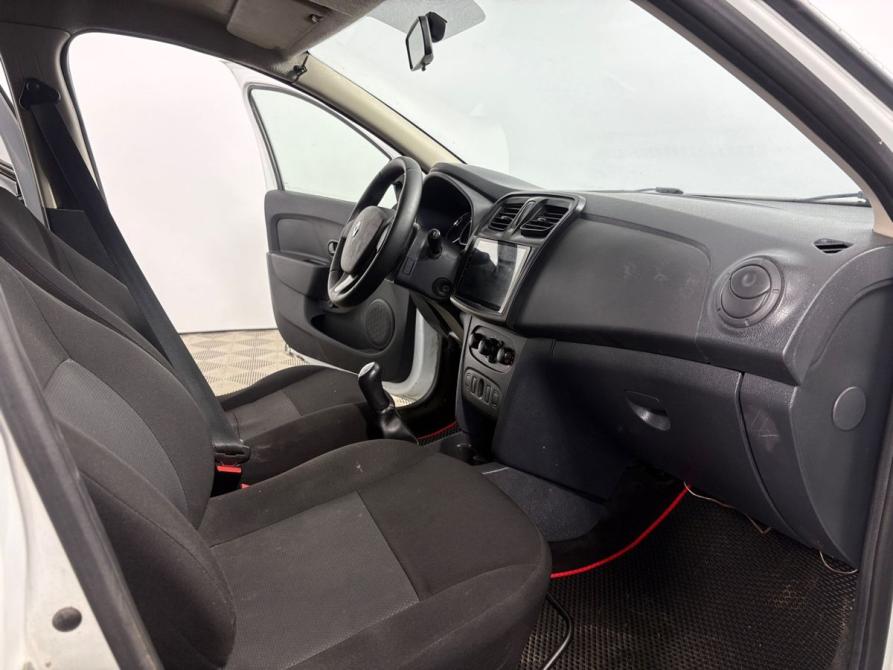 Renault Logan II Борисоглебск  - изображение 10