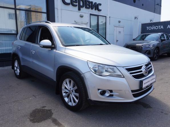 Volkswagen Tiguan I с пробегом 2010 года, цена 920 000 рублей, 196675 км, внедорожник, Автокод Объявления
