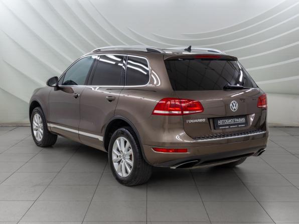 Volkswagen Touareg II с пробегом 2013 года, цена 1 750 000 рублей, 285363 км, внедорожник, Автокод Объявления