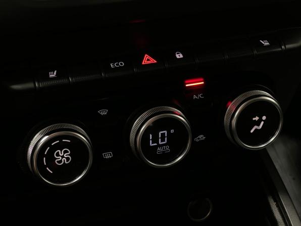 Renault Duster II с пробегом 2021 года, цена 1 759 000 рублей, 76663 км, внедорожник, Автокод Объявления