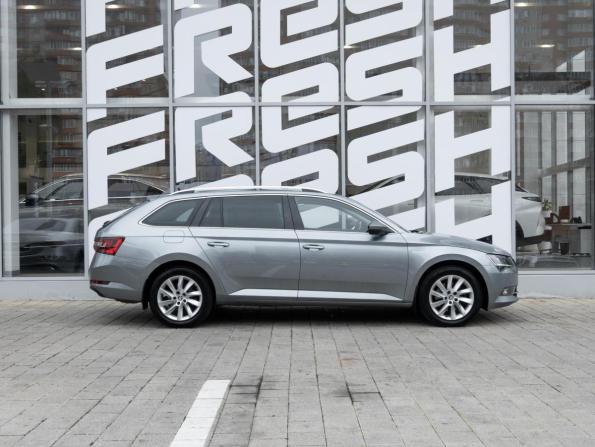 Skoda Superb III с пробегом 2016 года, цена 1 960 000 рублей, 221371 км, универсал, Автокод Объявления