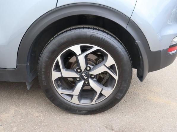 Kia Sportage IV Рестайлинг с пробегом 2021 года, цена 2 370 000 рублей, 84095 км, внедорожник, Автокод Объявления