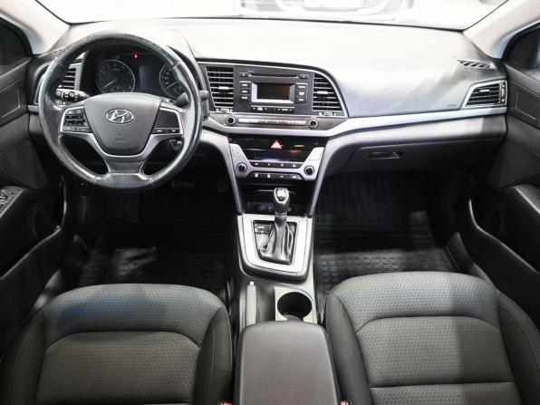 Hyundai Elantra VI (AD) с пробегом 2018 года, цена 1 399 900 рублей, 108000 км, седан, Автокод Объявления