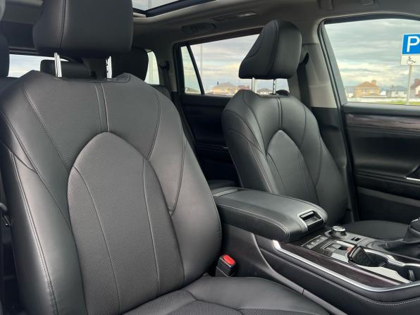 Toyota Highlander IV (XU70) с пробегом 2025 года, цена 4 749 000 рублей, 28300 км, внедорожник, Автокод Объявления