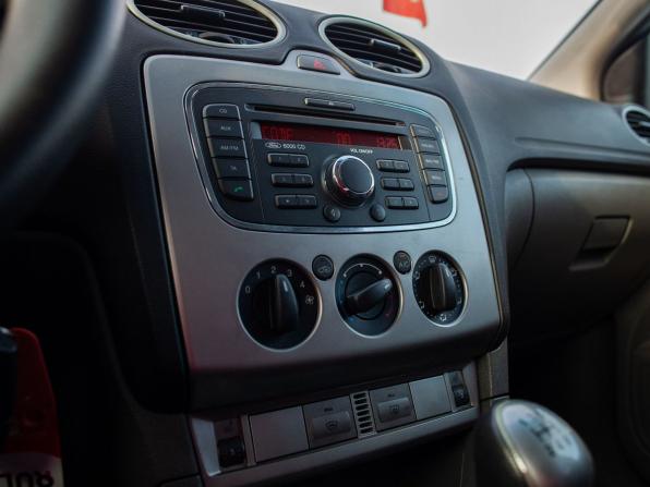 Ford Focus II Рестайлинг с пробегом 2010 года, цена 520 000 рублей, 215364 км, универсал, Автокод Объявления