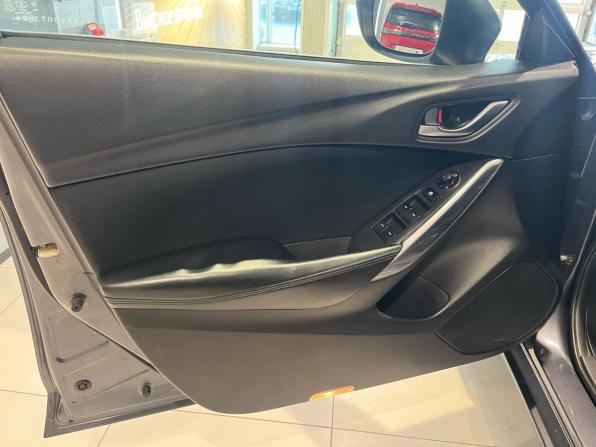 Mazda 6 III (GJ) с пробегом 2014 года, цена 1 565 000 рублей, 198000 км, седан, Автокод Объявления