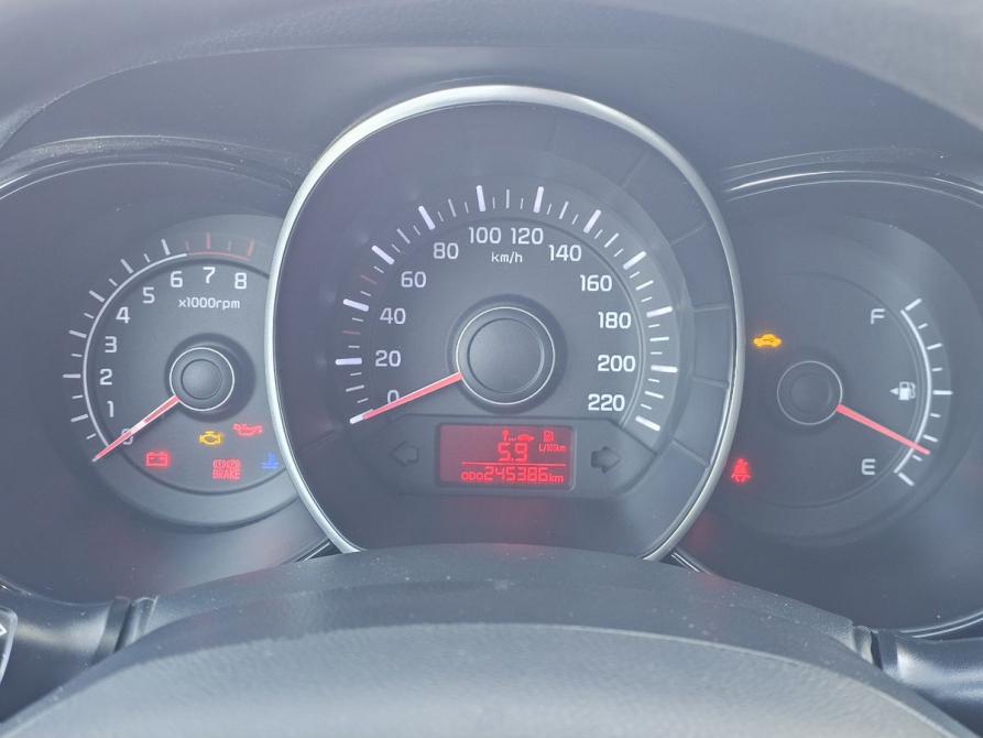 Kia Rio III Саратов  - изображение 9