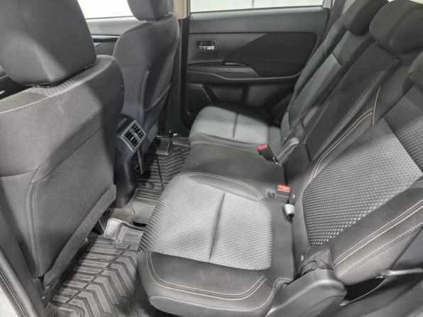 Mitsubishi Outlander III Рестайлинг 3 с пробегом 2021 года, цена 3 655 000 рублей, 27052 км, внедорожник, Автокод Объявления