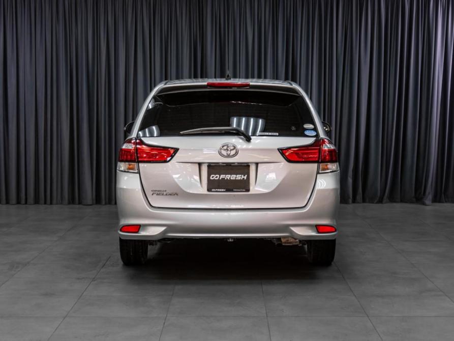 Toyota Corolla XI (E160 E170) Рестайлинг 2 Тюмень  - изображение 4
