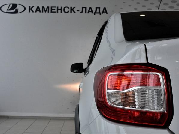 Renault Logan II Рестайлинг с пробегом 2021 года, цена 929 000 рублей, 235848 км, седан, Автокод Объявления