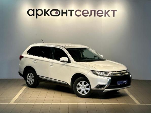 Mitsubishi Outlander III Рестайлинг 2 с пробегом 2015 года, цена 1 613 000 рублей, 145251 км, внедорожник, Автокод Объявления