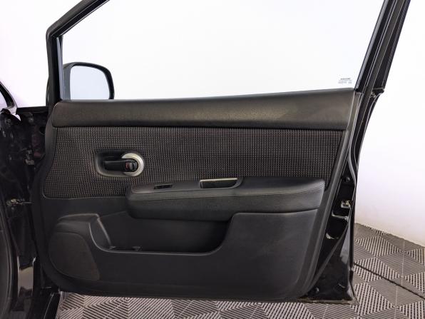 Nissan Tiida I Рестайлинг с пробегом 2012 года, цена 795 000 рублей, 173298 км, хэтчбек, Автокод Объявления