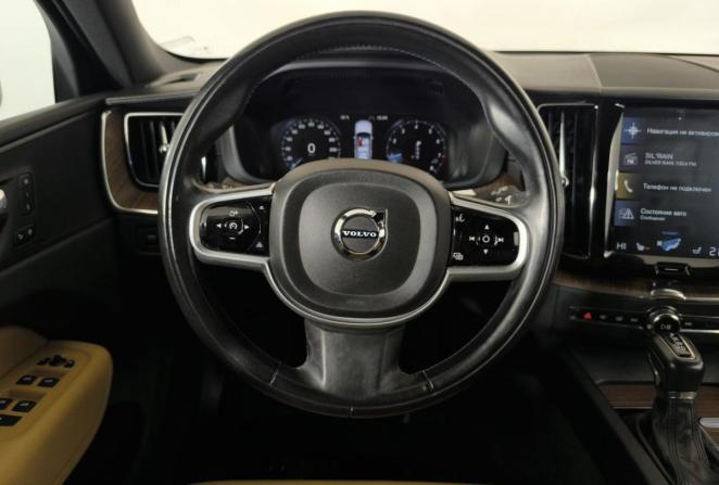Volvo XC60 II с пробегом 2018 года, цена 3 000 000 рублей, 136991 км, внедорожник, Автокод Объявления