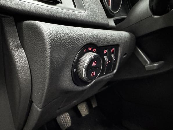 Opel Astra J с пробегом 2012 года, цена 600 000 рублей, 184954 км, хэтчбек, Автокод Объявления