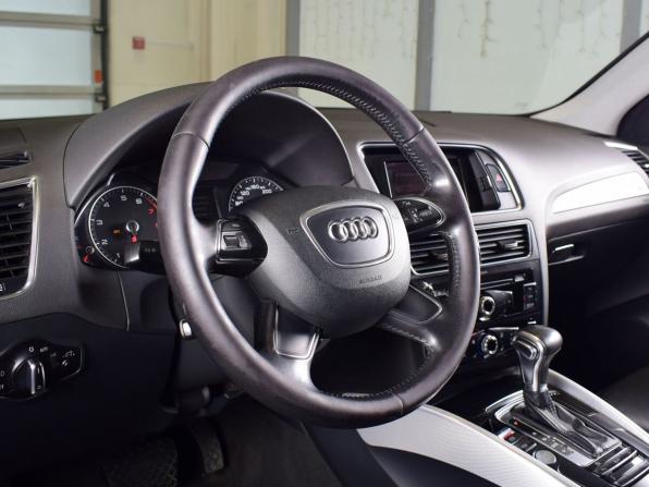 Audi Q5 I (8R) Рестайлинг с пробегом 2013 года, цена 1 849 995 рублей, 278141 км, внедорожник, Автокод Объявления
