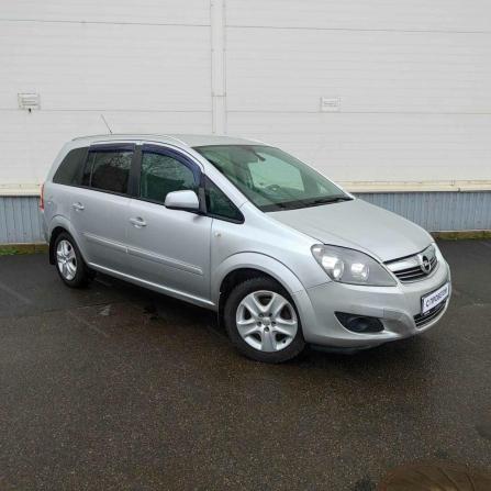 Opel Zafira B Рестайлинг с пробегом 2014 года, цена 739 000 рублей, 204803 км, минивэн, Автокод Объявления